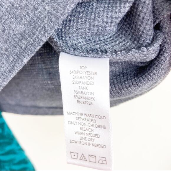 LOGO Lori Goldstein Gray Green Layered Long Sleeve Top Sz S - Picture 6 of 8